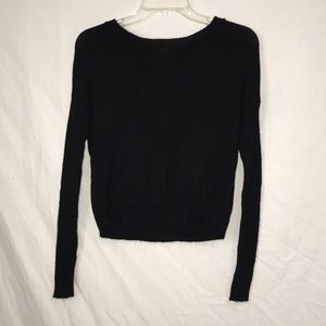 Black sweater XS